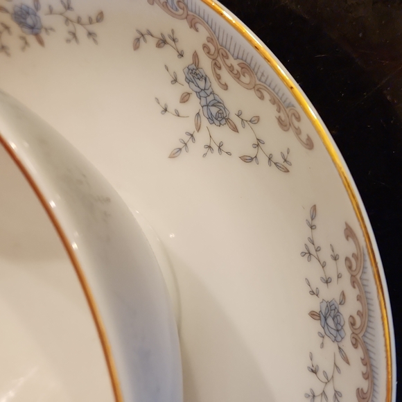 *SEVILLE GRAVY BOAT IMPERIAL CHINA - Picture 2 of 4